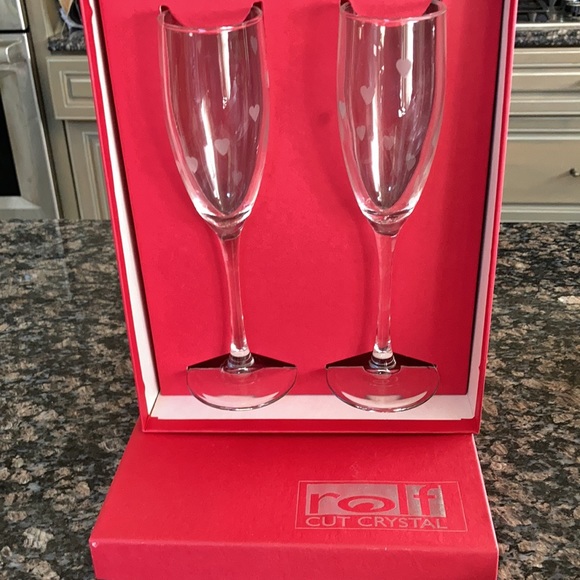 ROLF CUT CRYSTAL CHAMPAGNE GLASSES STRING OF HEART - Picture 4 of 4